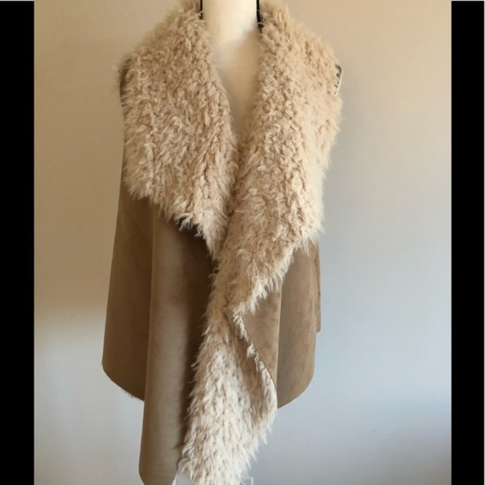 Taylor & Sage Suede Vest With Cozy Lining M